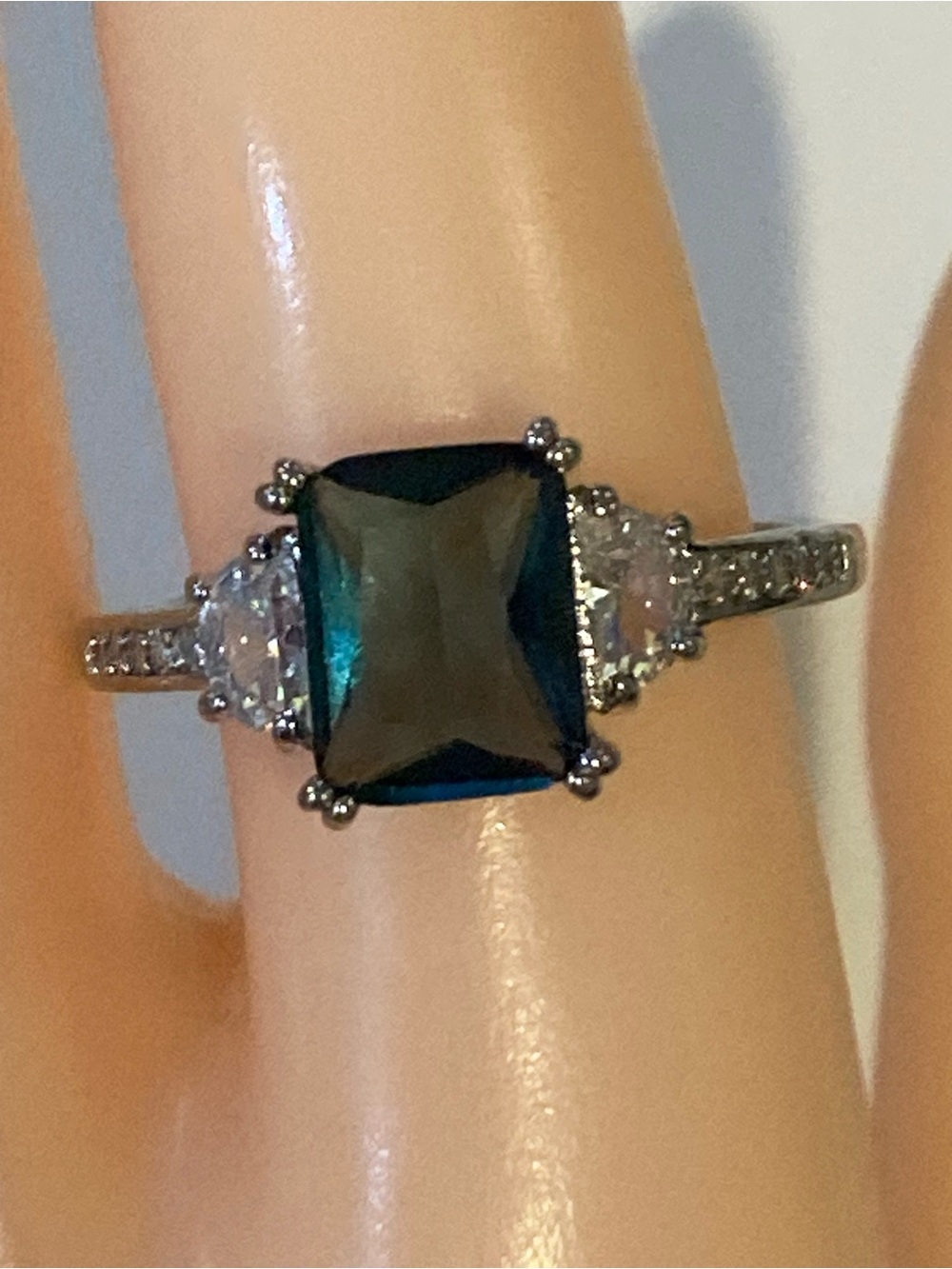 Silver Ring with Deep Teal Square Center Stone and Side Stones